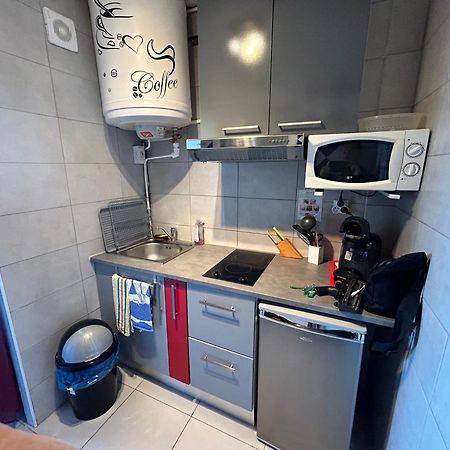 Charmant Studio 20 M De La Plage Canet-en-Roussillon Ngoại thất bức ảnh