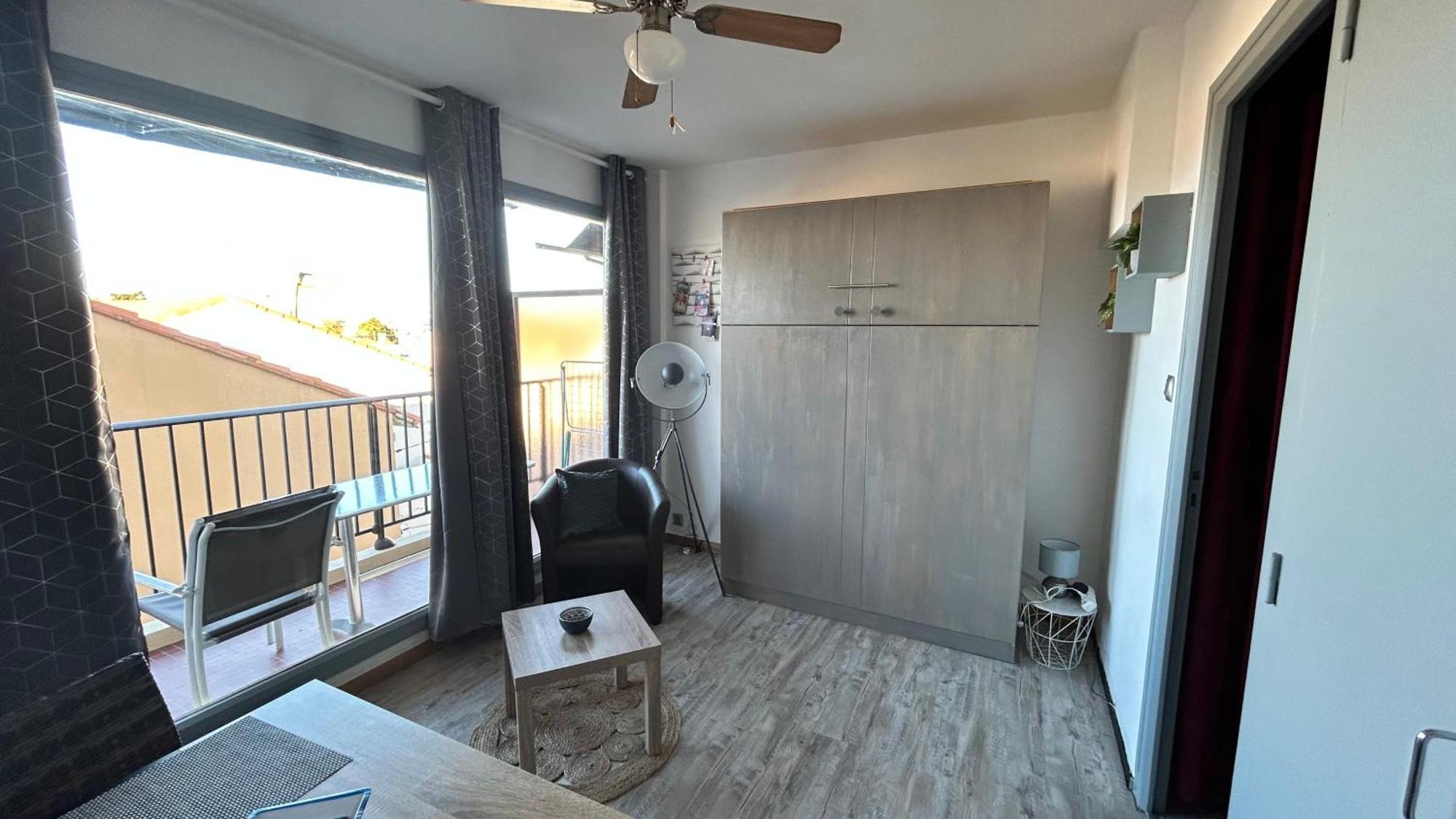 Charmant Studio 20 M De La Plage Canet-en-Roussillon Ngoại thất bức ảnh