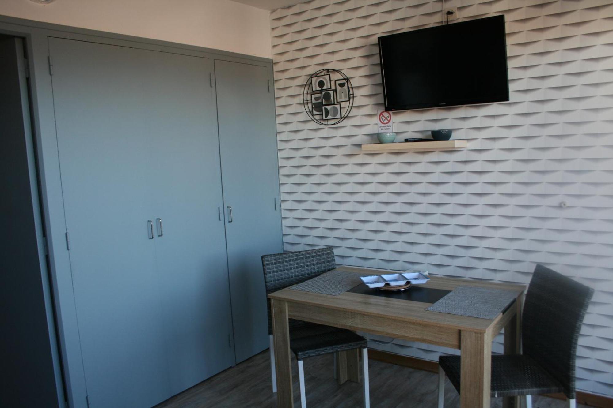 Charmant Studio 20 M De La Plage Canet-en-Roussillon Ngoại thất bức ảnh